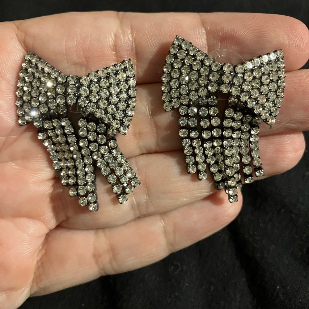 BaubleBar Sparkling Silver Bow Tied Up Earrings